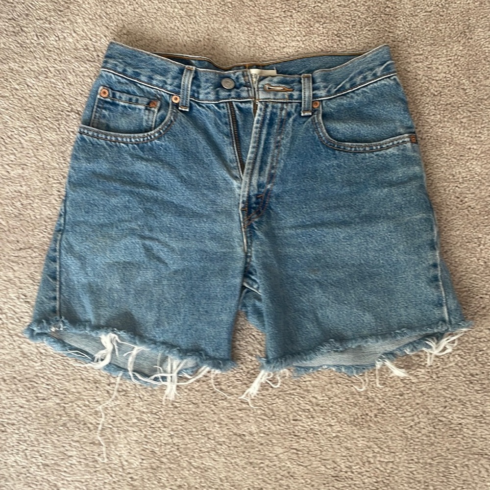 Levi's relaxed fit 550 Jean shorts